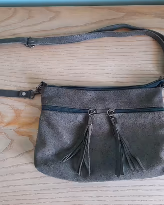 Borsa in pelle da donna con tracolla 