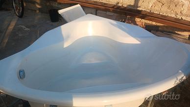 vasca da bagno angolare in resina