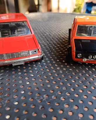 Lotto modellini auto Burago Politoys Mercury Corgi