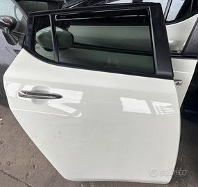 Sportello Porta Posteriore Nissan Leaf