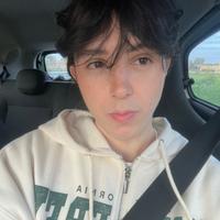 Babysitter, aiuto compiti, tutor