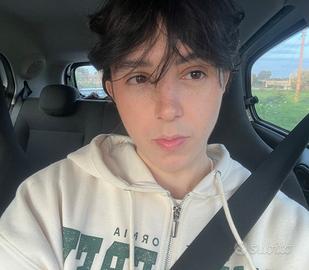 Babysitter, aiuto compiti, tutor