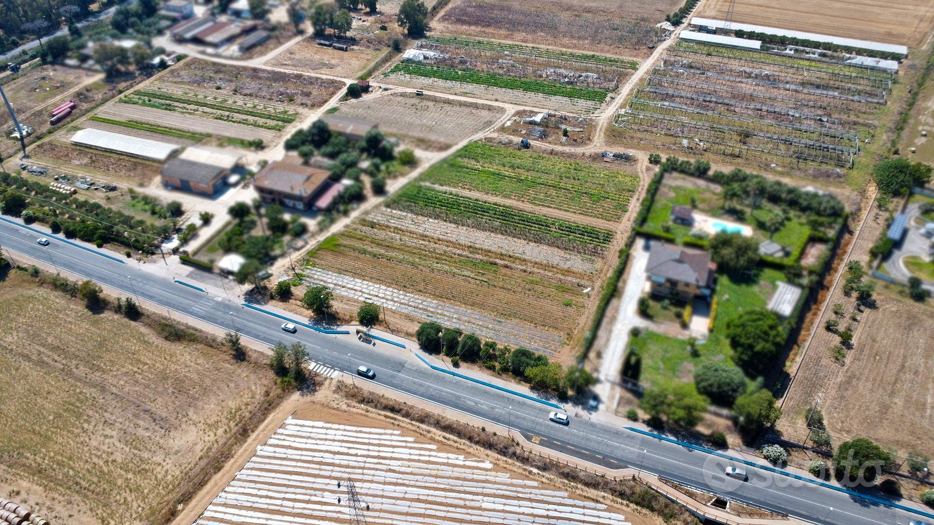 Terreno agricolo di 1 ettaro - Vista 3