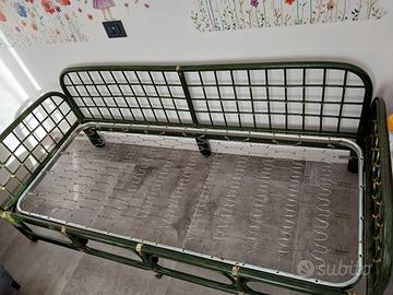 letto singolo in rattan verde