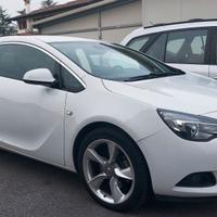 Ricambi Opel Astra GTC 2.0 CDTI del 2011
