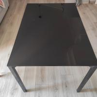 tavolo allungabile in cristallo nero