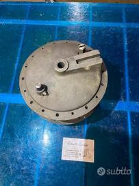 Mozzo posteriore grimeca