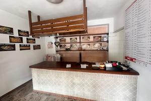 Pizzeria kebab paninoteca take away