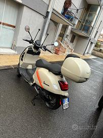 Vespa faro basso