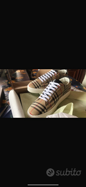 Burberry scarpe