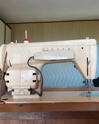 Venndo macchina da cucire funzionante