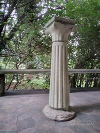Colonna antica in Pietra Vicenza, h.90, peso 45Kg