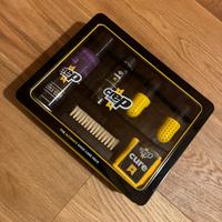 Scarpe pulizia e manutenzione