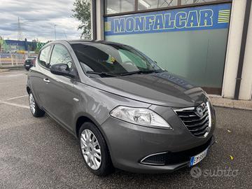 Lancia Ypsilon 1.2 69 CV Silver