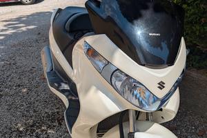 SCOOTER SUZUKI 