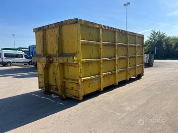 CONTAINER SCARRABILE USATO A CIELO APERTO