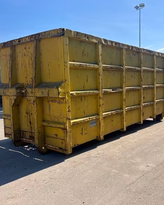 CONTAINER SCARRABILE USATO A CIELO APERTO