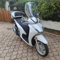 Scooter SH 350 come nuovo