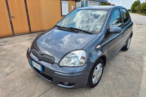 Toyota Yaris 1.0i 16V cat 5 porte Expo