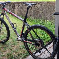 Trek 9.9  26 carbon tg 19,5 