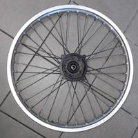 XL 600 R 83-86 : forcella cerchi pinza pompa masch