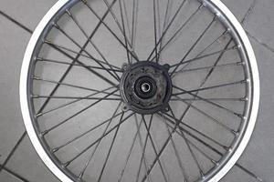 XL 600 R 83-86 : forcella cerchi pinza pompa masch