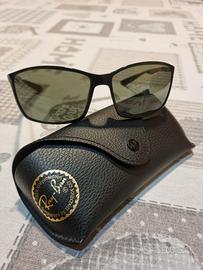 Ray-Ban ®