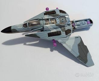 Transformers Dreadwing Deluxe Class Transformers M