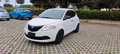 Lancia Y GPL