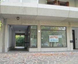Negozio ufficio zona centrale