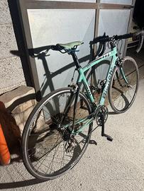 Bianchi corsa carbonio alluminio