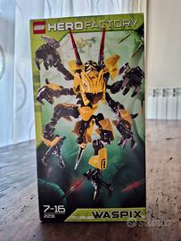 2 Set Lego Hero Factory "Savage Planet"
