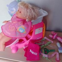 Bambola nenuco + set parrucchiera
