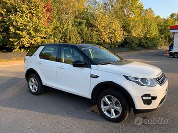 Land Rover Discovery Sport 2.2 4x4 SE