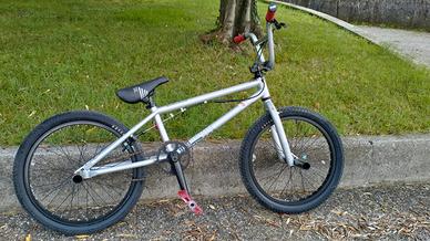 BMX Redline Recon grigia