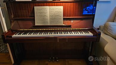 pianoforte Yamaha U1