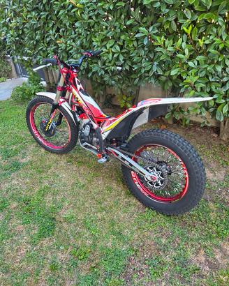 trial trs xtrack 300