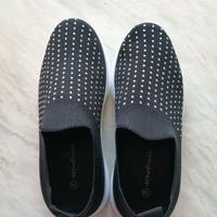 Scarpa bambina nero bianco numero 34 nuova