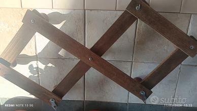 Attaccapanni in legno estensibile