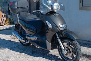 Aprilia Scarabeo 400 IE Light 