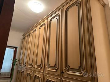 Armadio guardaroba in stile classico