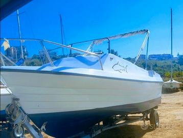 barca open pesca cabina 