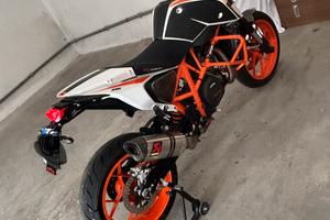 Ktm duke 690 R ABS