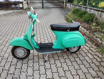 Vespa 50 L faro tondo