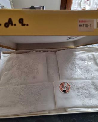 2 set matrimoniali letto 100% puro lino mai usati