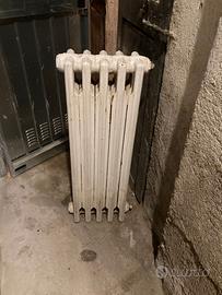 Termosifone ghisa vintage funzionante 5 elementi