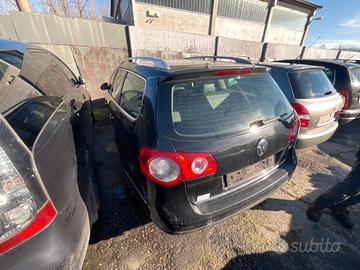VOLKSWAGEN PASSAT 2006 BKP PER RICAMBI