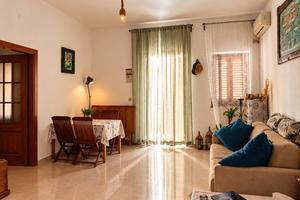 Casa indipendente terra-tetto