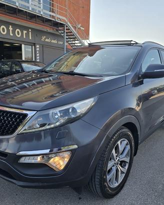 KIA Sportage 1.7 CRDI VGT 2WD hight tech