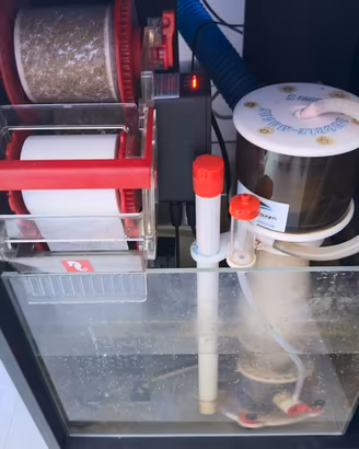 Acqaurio Aqpet Reef Kubic 50 con sump e mobiletto
